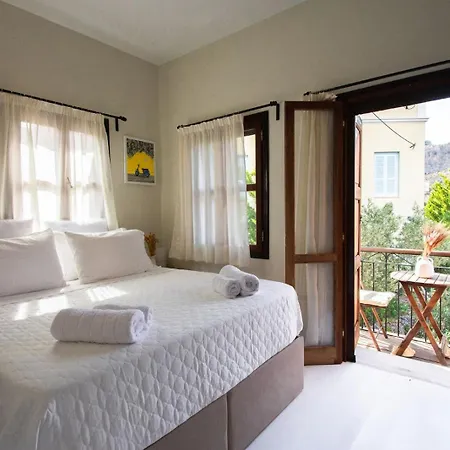 Apartman Kavos House